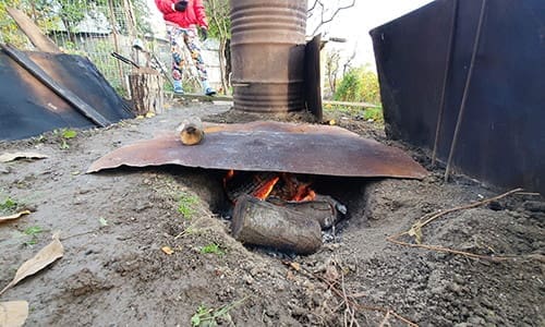 DIY Smokehouse in a Barrel