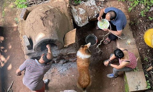 how to build an outdoor mud oven