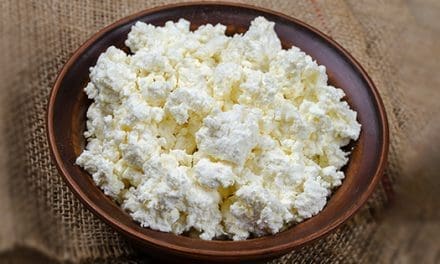 How to Make Homemade Cottage Cheese