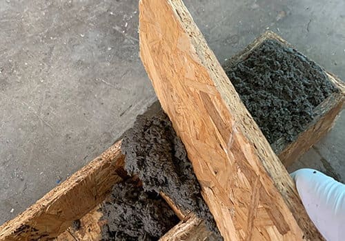 moulding papercrete bricks step 2