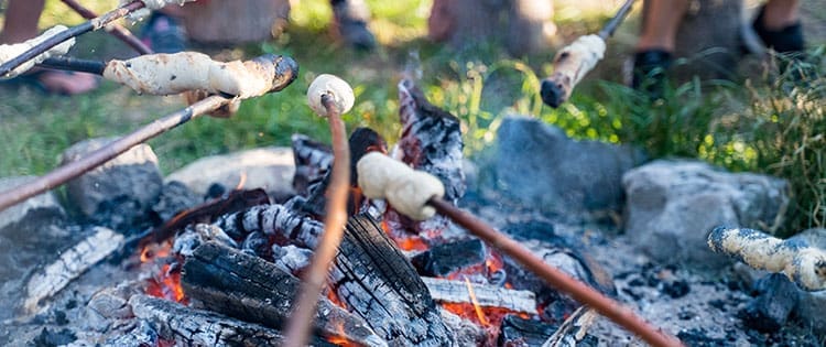 How to Bake Bread Off-Grid