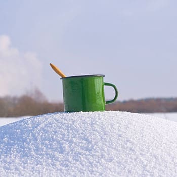 How To Survive In A World Without Water - drink snow