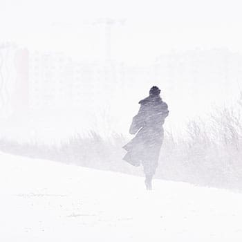 How to Survive a Deadly Blizzard - on foot
