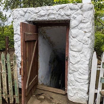 How You Should Actually Prepare for an EMP - root cellar