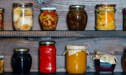14 Foods You Should Preserve in Honey
