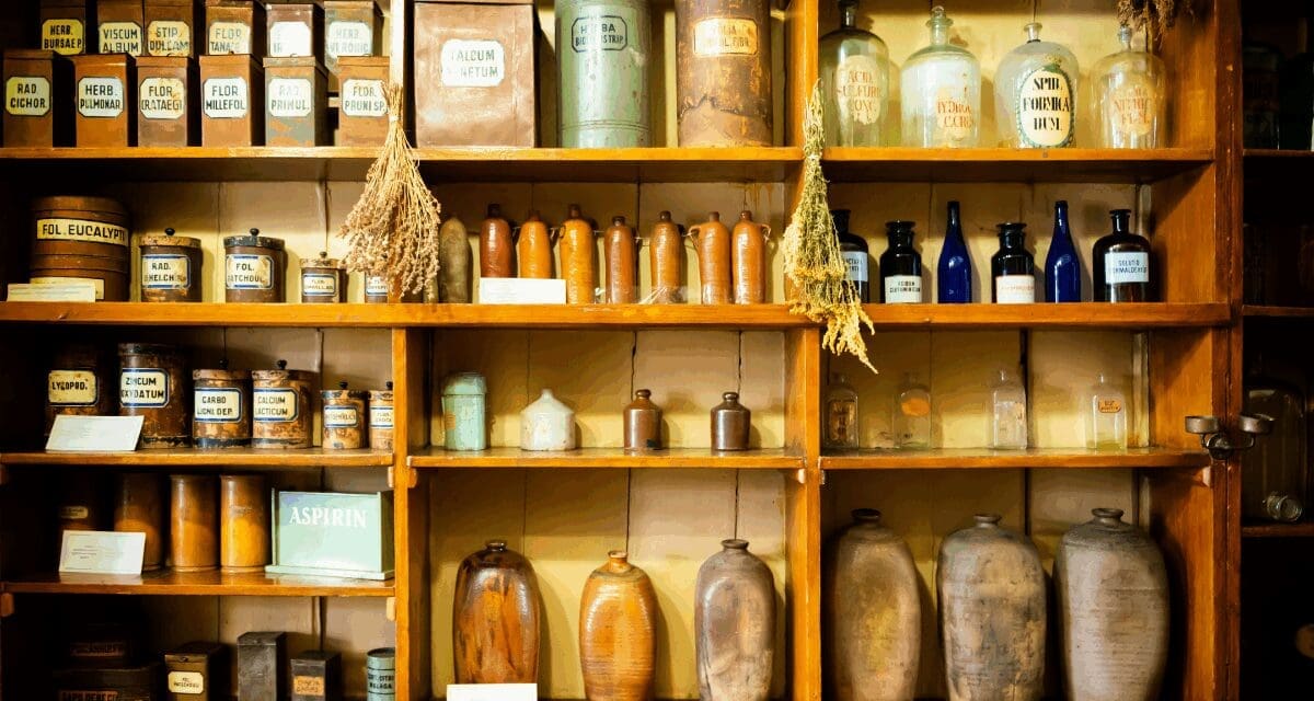 How To Start Your Own Apothecary in a Small Space