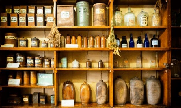 How To Start Your Own Apothecary in a Small Space